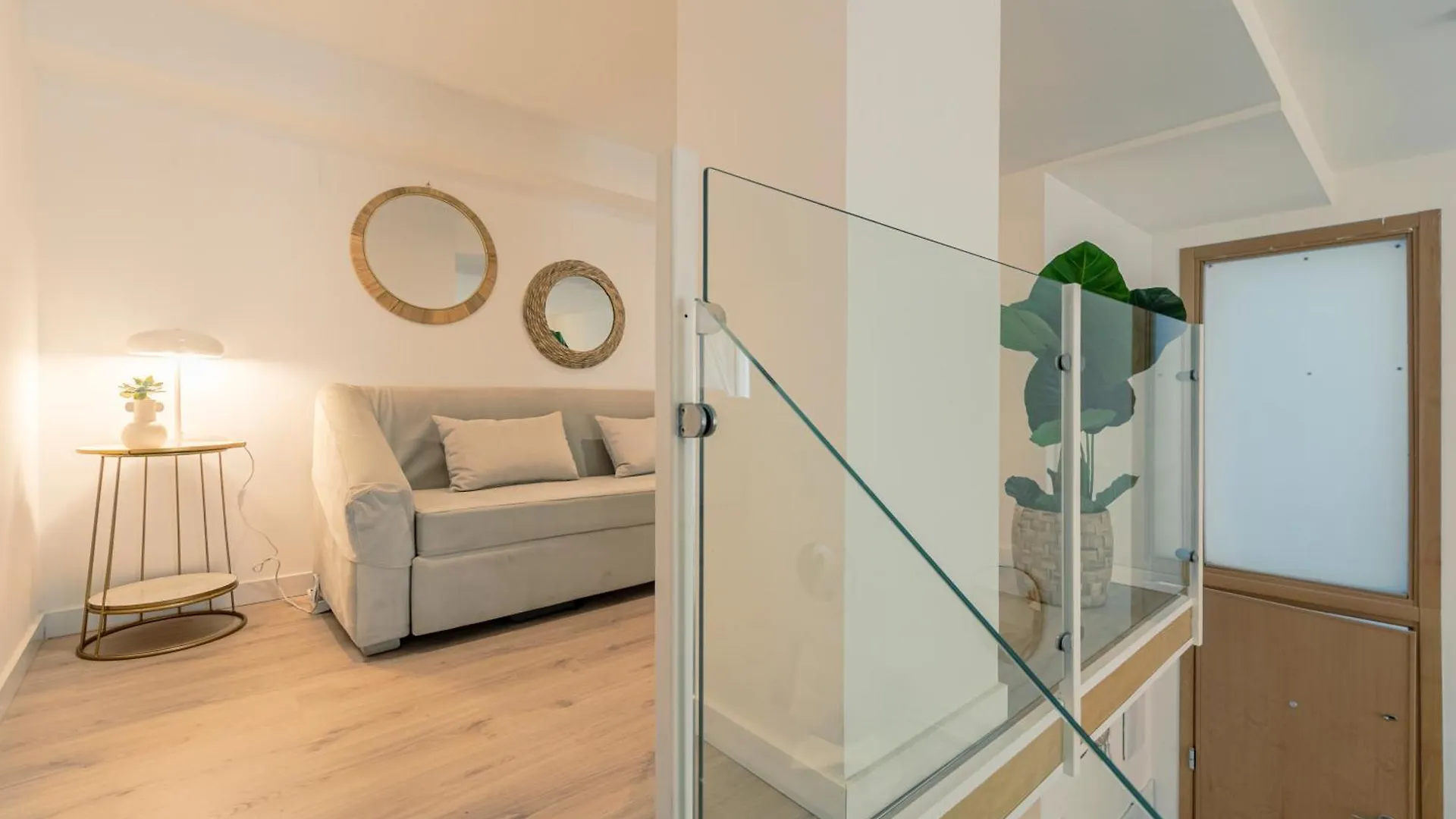 Isg Apartments Conde Negro 10 Seville
