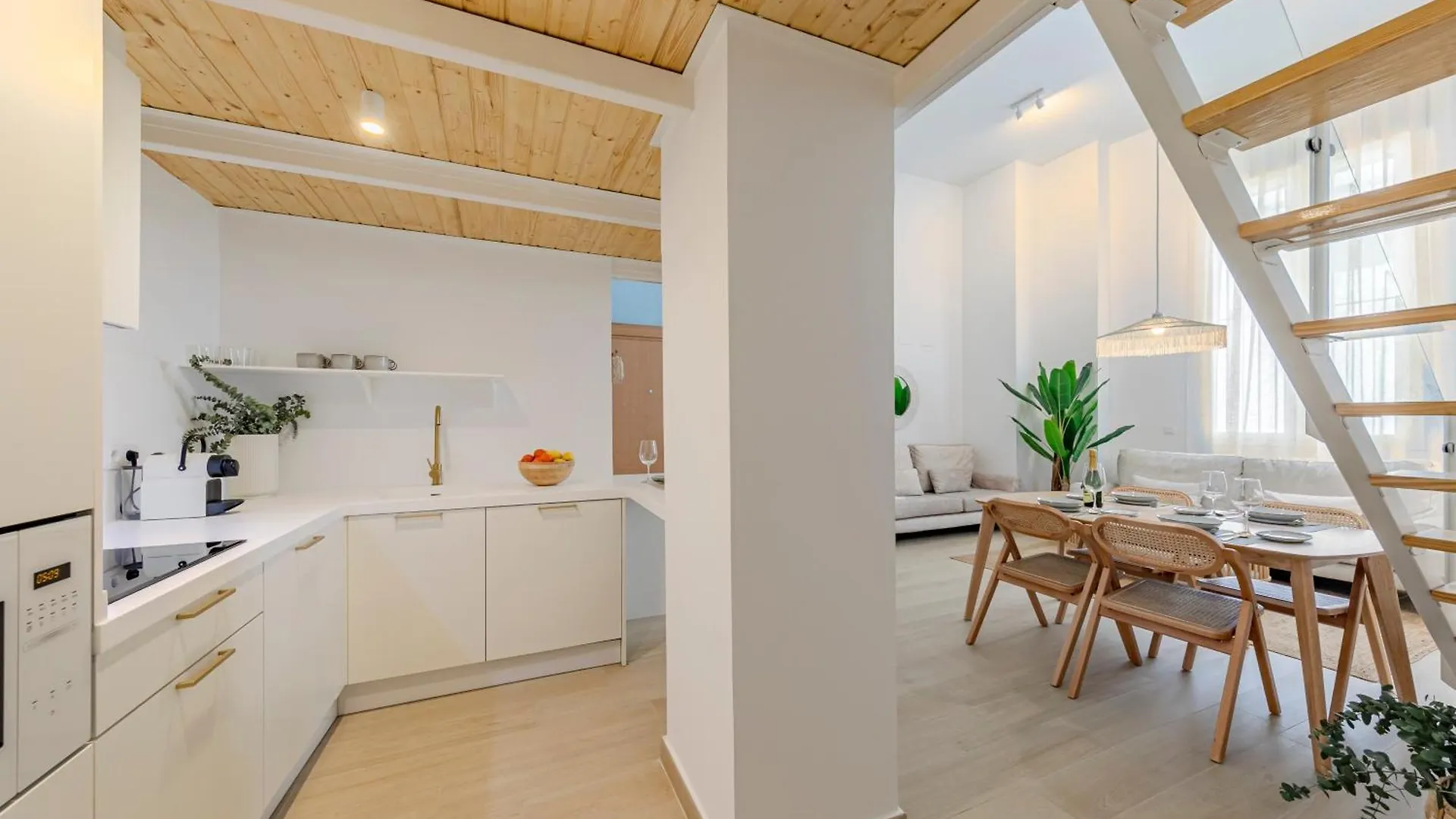 Isg Apartments Conde Negro 10 Seville