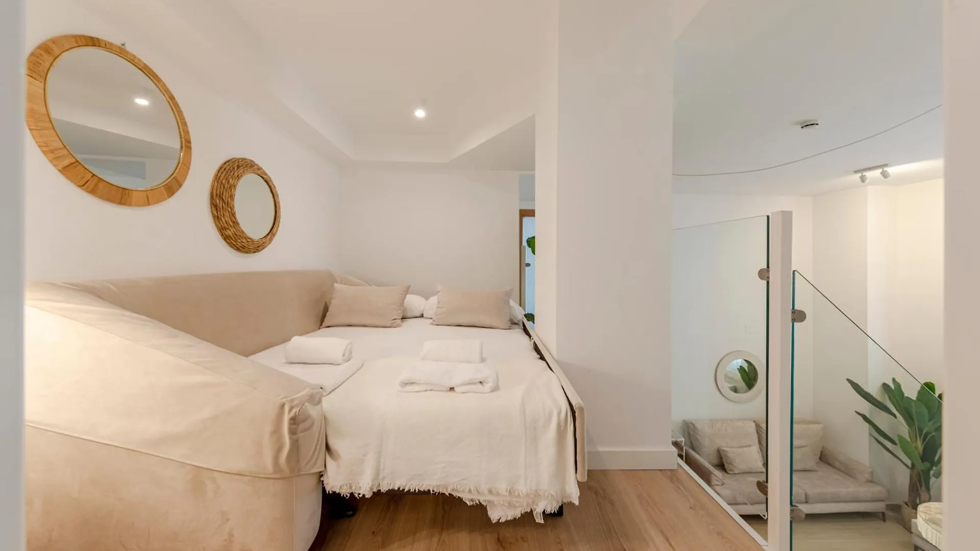 Isg Apartments Conde Negro 10 Seville