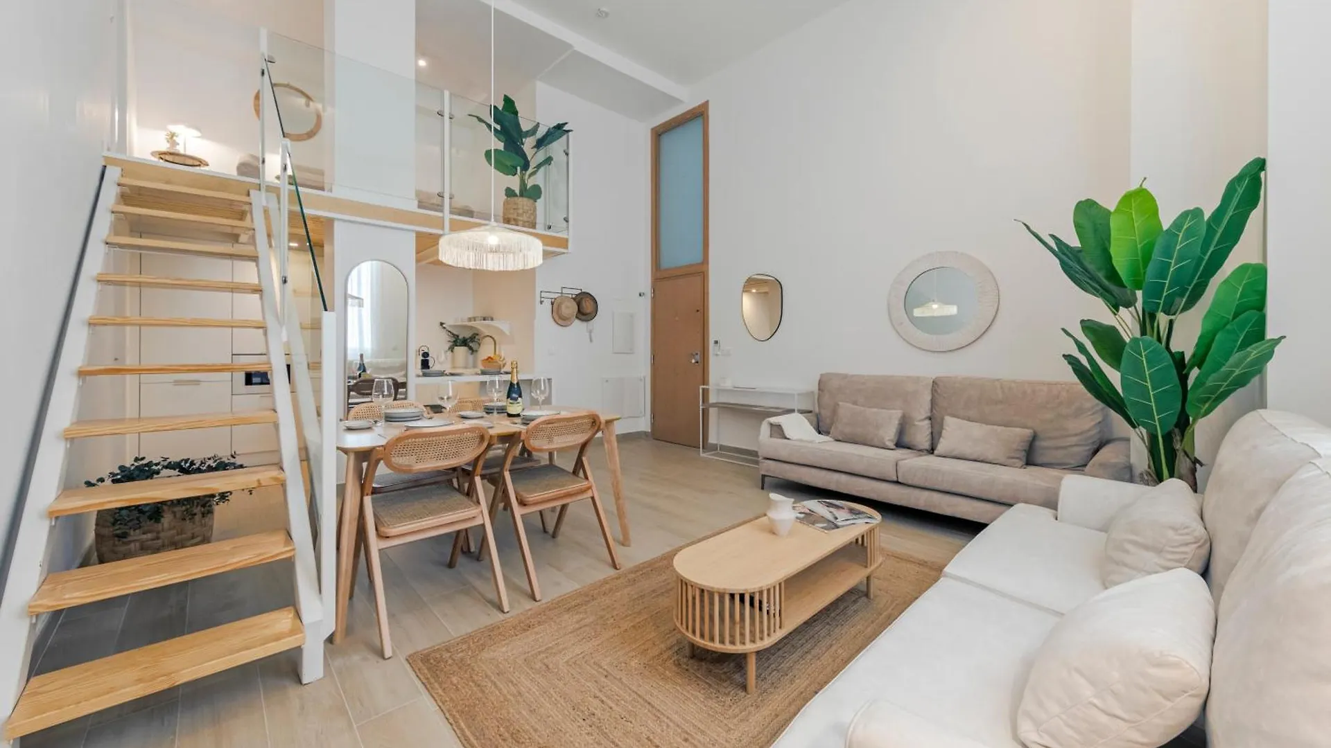 Isg Apartments Conde Negro 10 Seville Spain