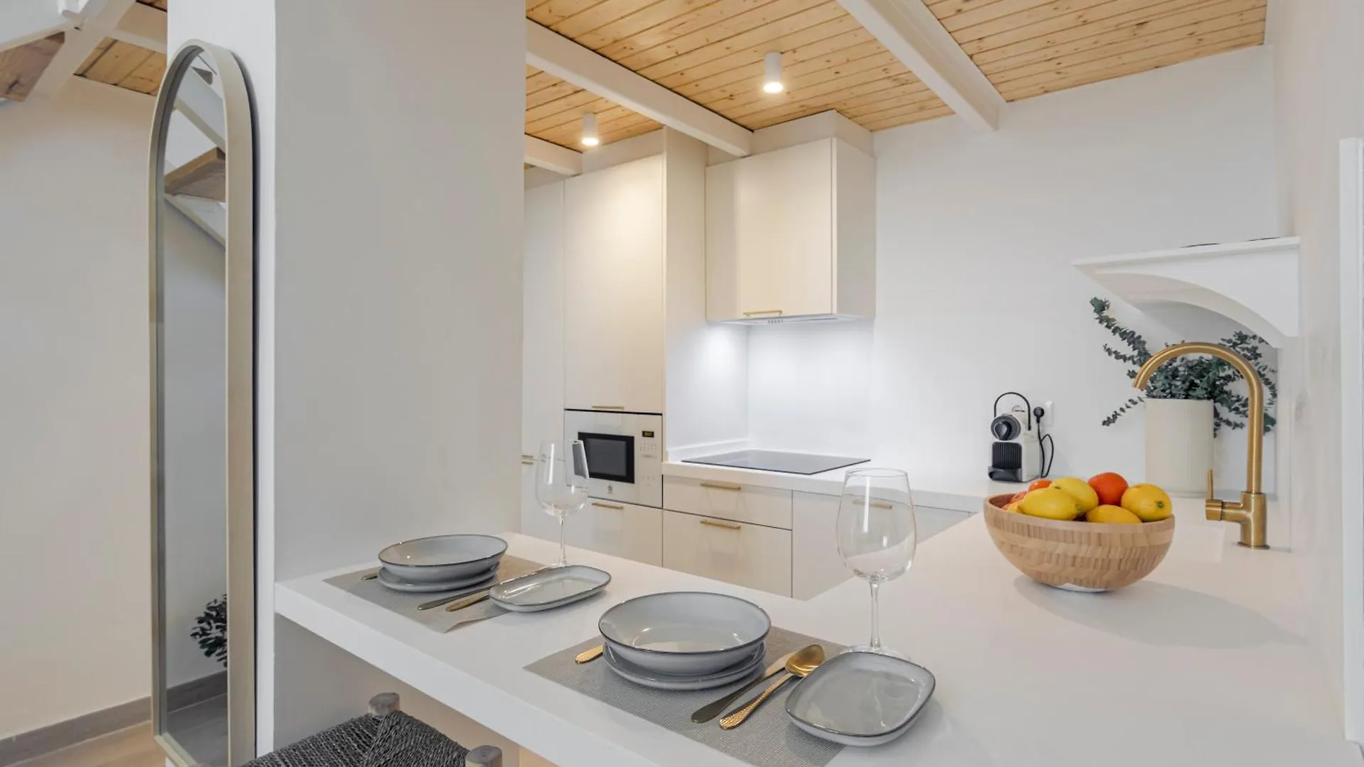 Isg Apartments Conde Negro 10 Seville